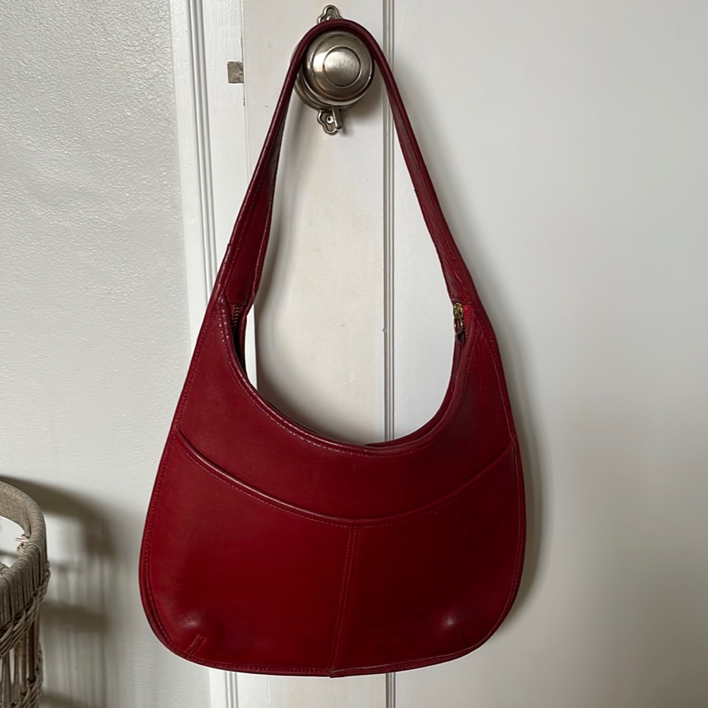 Vintage coach ergo style 9033 bag - red